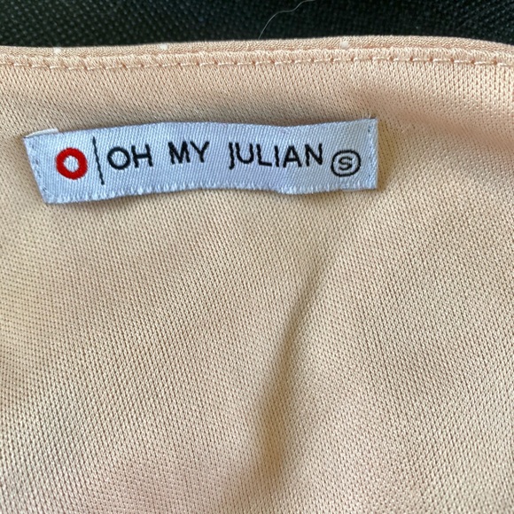 Beautiful dress bought from Simons. - Picture 4 of 7